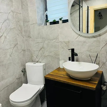 Widokowe Stodoly Balia Z Hydromasazem Na Wylacznosc Chyszowki