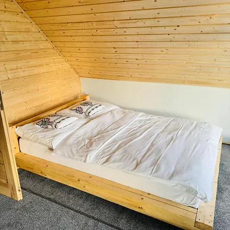 Widokowe Stodoly Balia Z Hydromasazem Na Wylacznosc Chyszowki